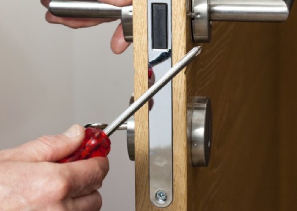reliable commercial locksmith kitchener