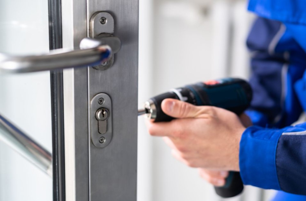 lock replacement we offer - london ontario